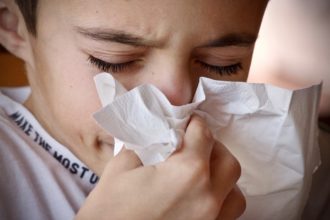 Evitar problemas respiratórios no inverno é fundamental para manter a qualidade de vida