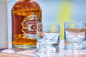 whiskey-gdc6f1a0b2_640